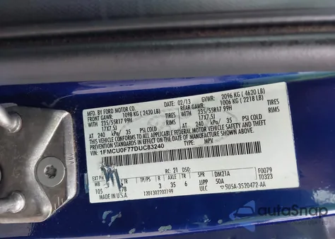 2013 Ford Escape S z USA, uszkodzony, nr VIN 1FMCU0F77DUC83240